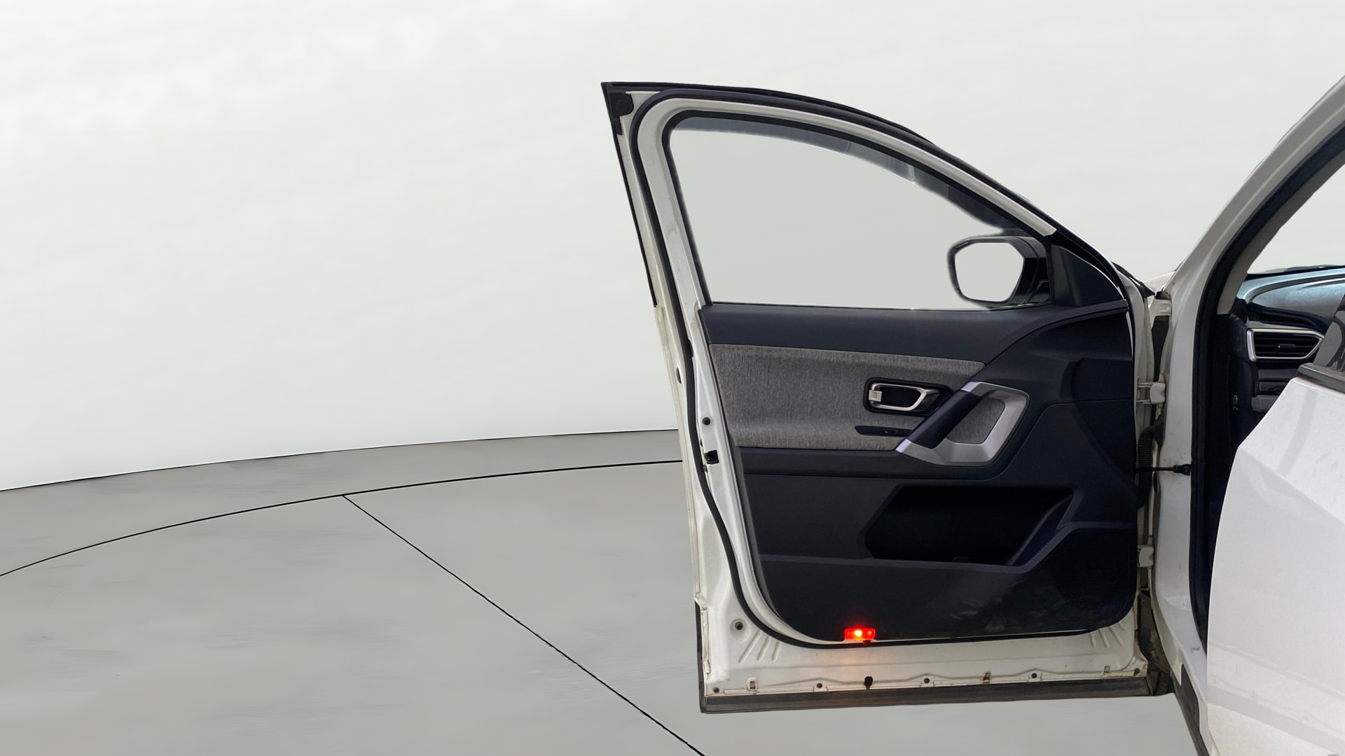 View 2024 Tata Harrier Pure Plus Image 31 Used 2024 Tata Harrier Pure Plus Image 31