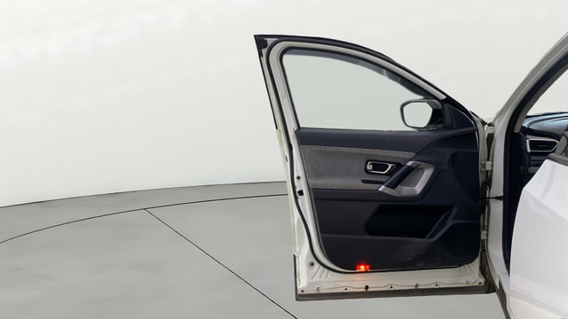 View Tata Harrier Image 31 Used Tata Harrier Image 31
