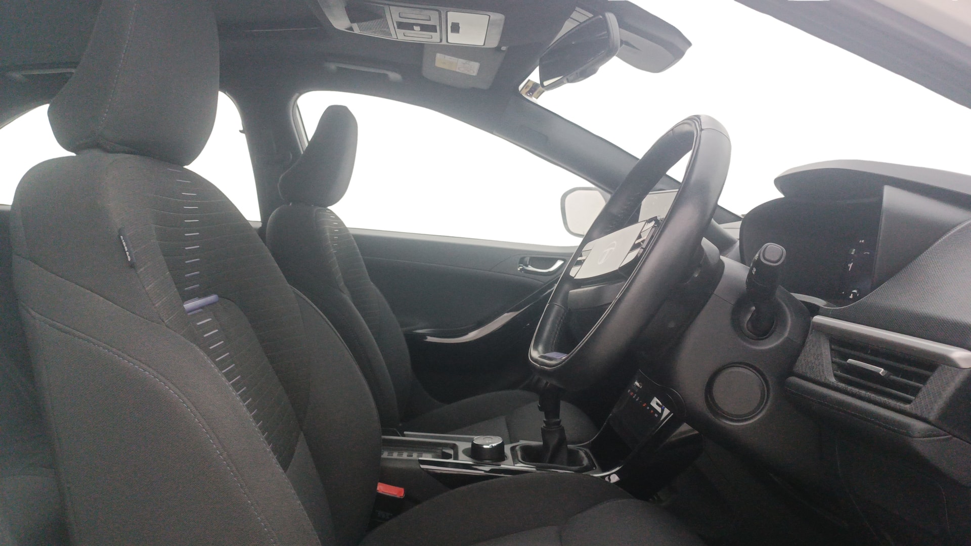 View 2023 Tata Nexon Revotron XE Image 18 Used 2023 Tata Nexon Revotron XE Image 18