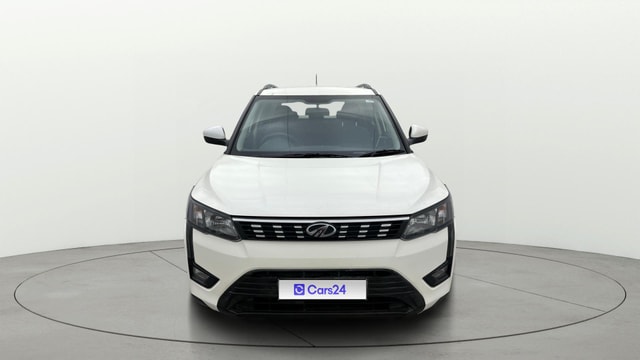 View Mahindra XUV300 Image 1 Used Mahindra XUV300 Image 1