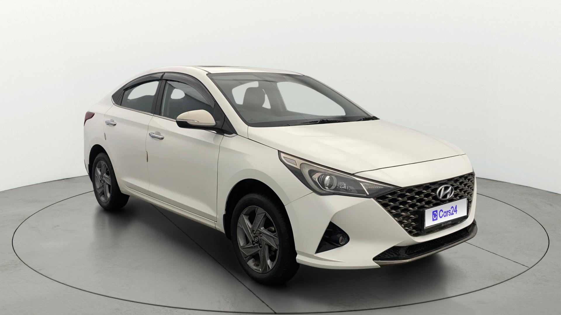 Used 2022 Hyundai Verna Used 2022 Hyundai Verna