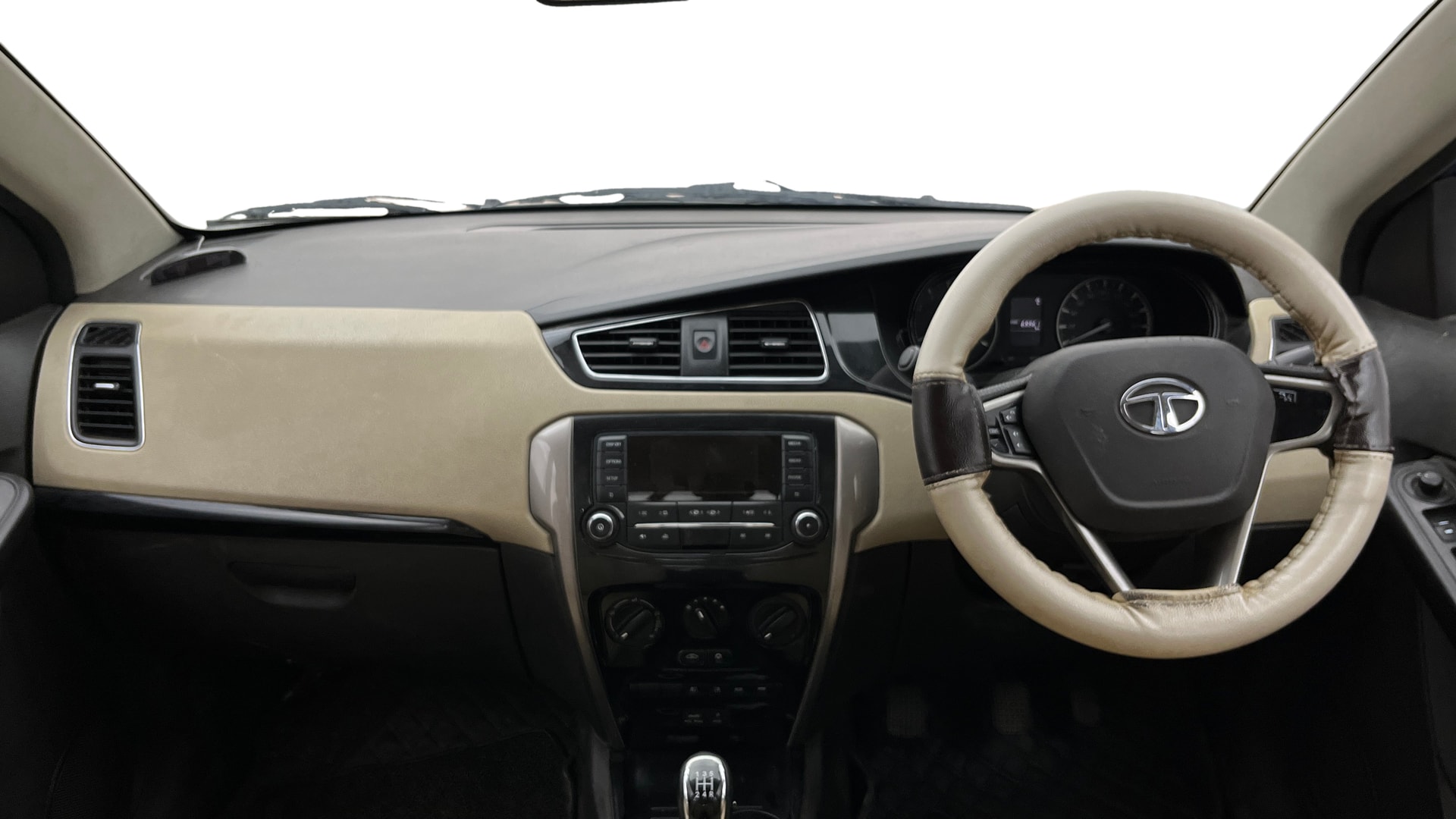 View 2015 Tata Zest XMS Petrol Image 15 Used 2015 Tata Zest XMS Petrol Image 15