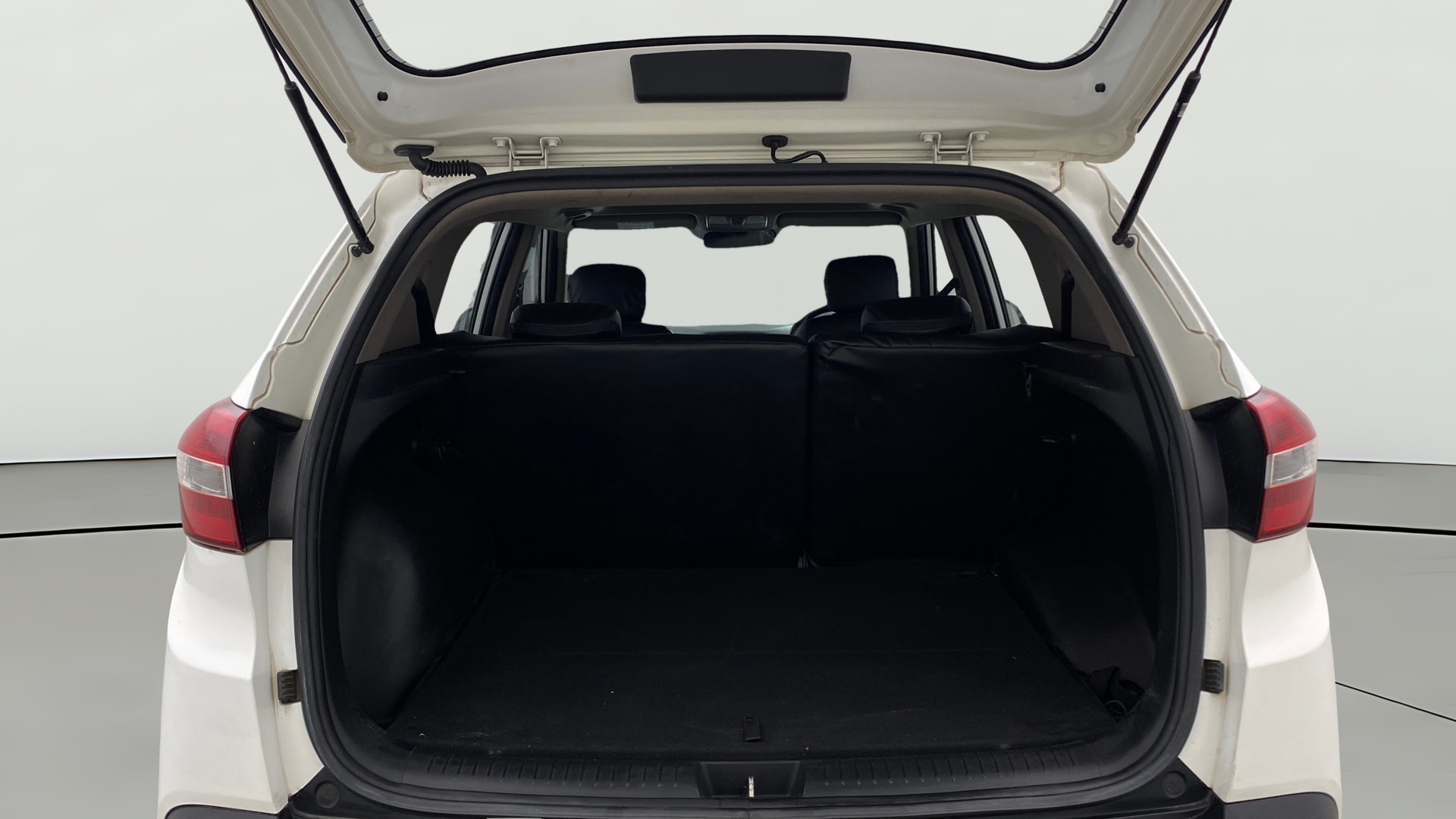 View 2019 Hyundai Creta 1.4 E Diesel Image 40 Used 2019 Hyundai Creta 1.4 E Diesel Image 40