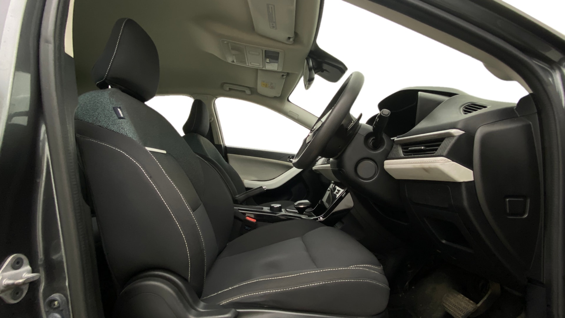 View 2024 Tata Nexon Revotron XE Image 27 Used 2024 Tata Nexon Revotron XE Image 27