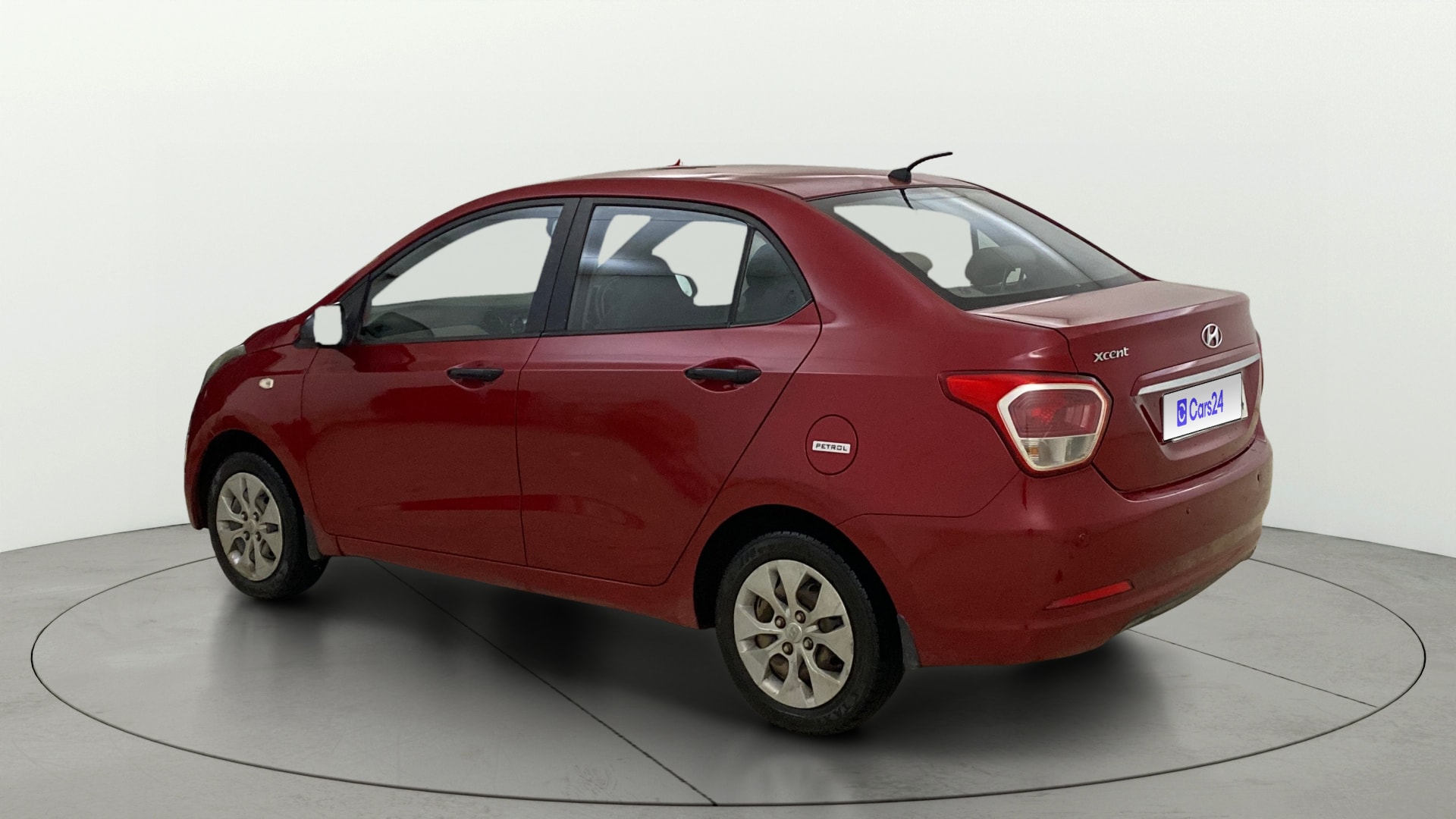View 2016 Hyundai Xcent Base Petrol Image 2 Used 2016 Hyundai Xcent Base Petrol Image 2