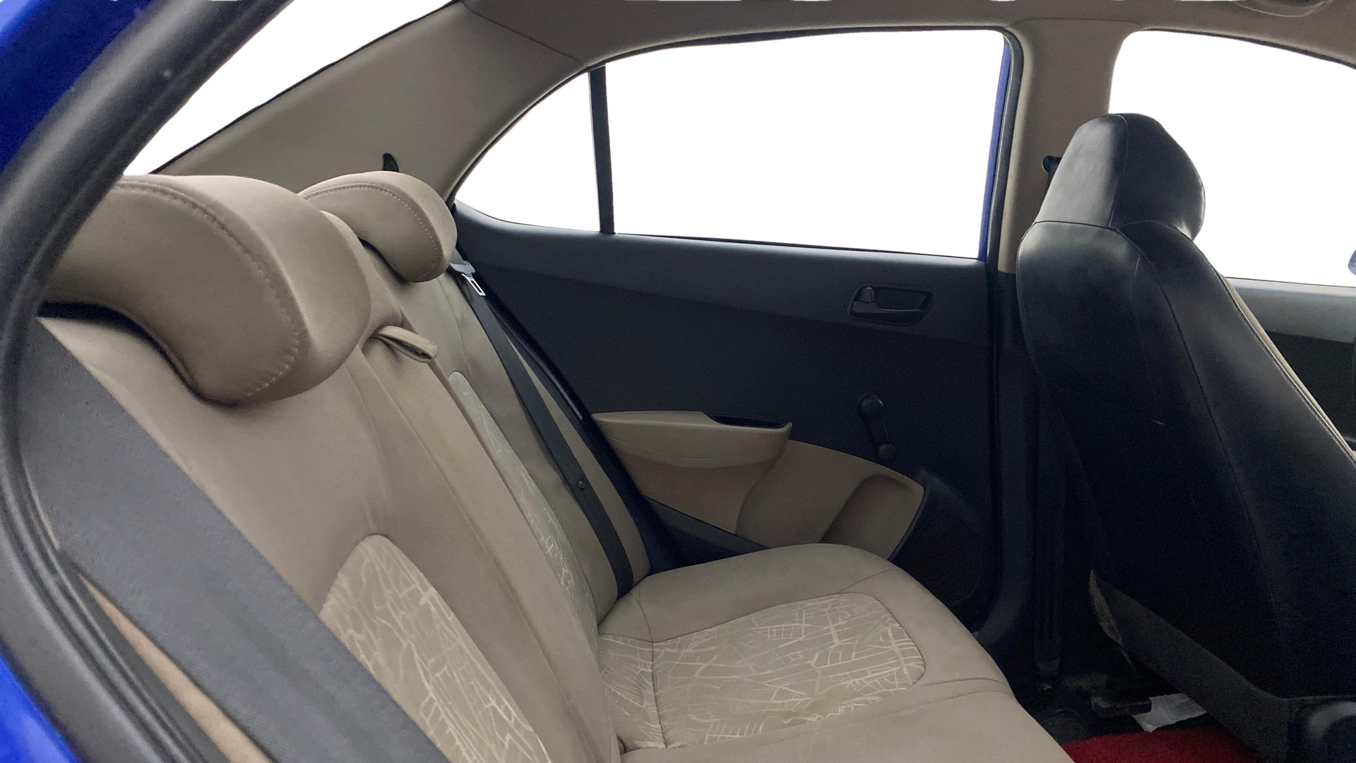 View 2016 Hyundai Xcent Base Petrol Image 33 Used 2016 Hyundai Xcent Base Petrol Image 33