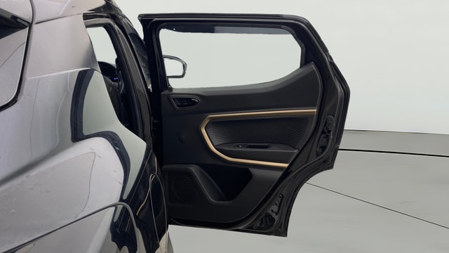 View Renault Kiger Image 7 Used Renault Kiger Image 7