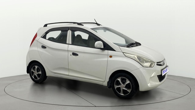 View Hyundai EON Image 36 Used Hyundai EON Image 36