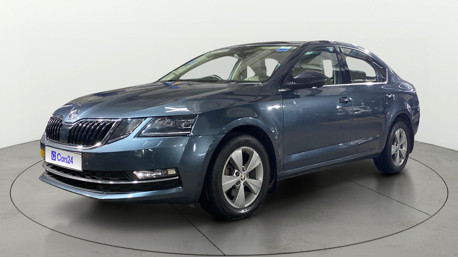 View 2019 Skoda Octavia 2.0 Style TDI CR AT Image 37 Used 2019 Skoda Octavia 2.0 Style TDI CR AT Image 37