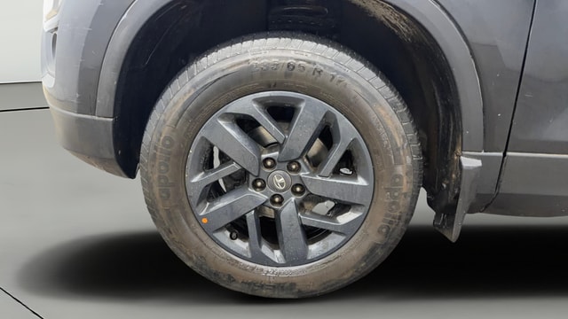 View Tata Harrier Image 30 Used Tata Harrier Image 30