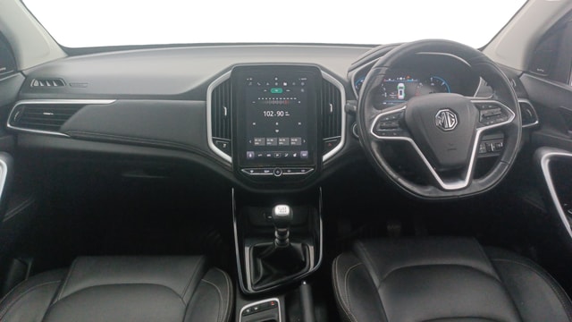 View MG Hector Image 31 Used MG Hector Image 31