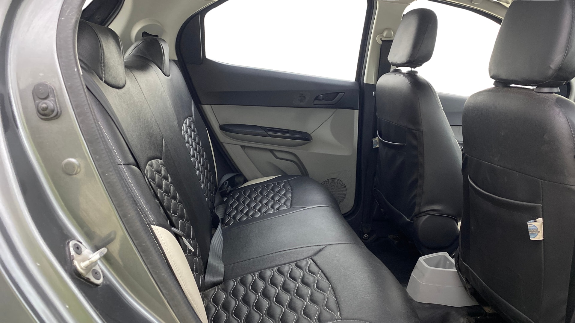 View 2022 Tata Tiago Revotorq XB Image 29 Used 2022 Tata Tiago Revotorq XB Image 29
