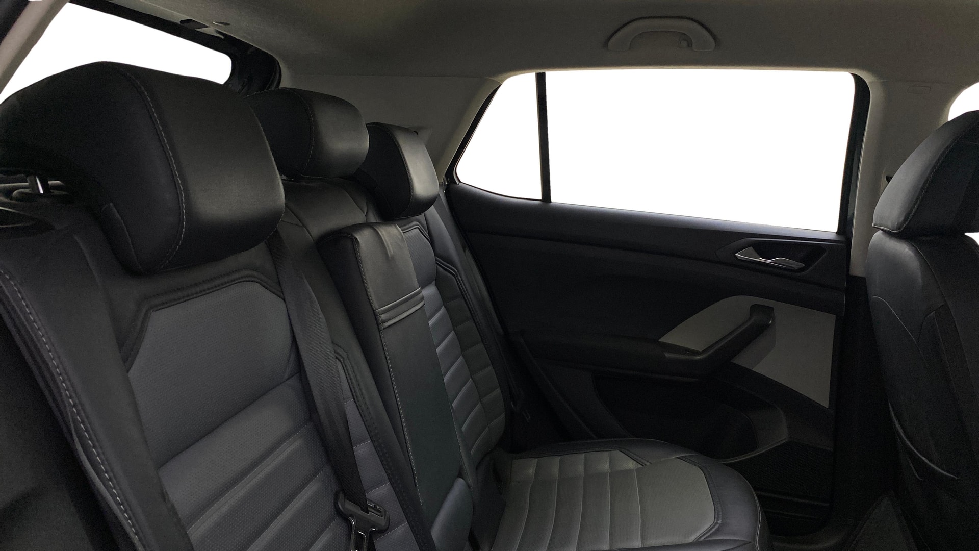 View 2022 Skoda Kushaq Ambition 1.0 TSI MT Image 29 Used 2022 Skoda Kushaq Ambition 1.0 TSI MT Image 29
