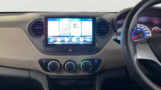 View Hyundai Grand i10 Image 17 Used Hyundai Grand i10 Image 17