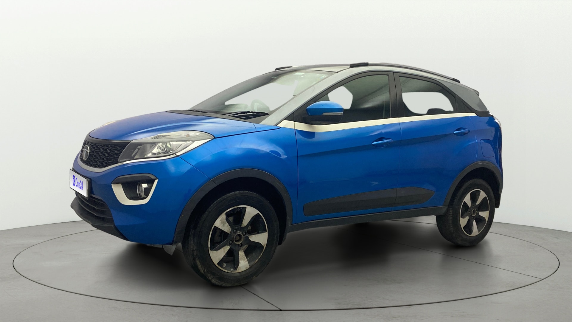 View 2018 Tata Nexon Revotron XE Image 36 Used 2018 Tata Nexon Revotron XE Image 36
