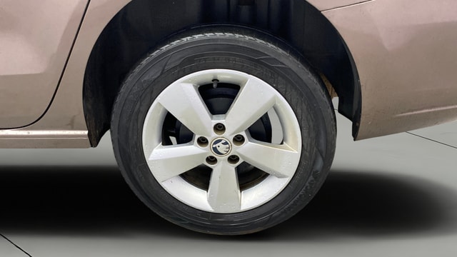 View Skoda Rapid Image 11 Used Skoda Rapid Image 11
