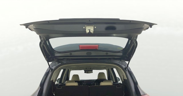 View Kia Carens Image 33 Used Kia Carens Image 33