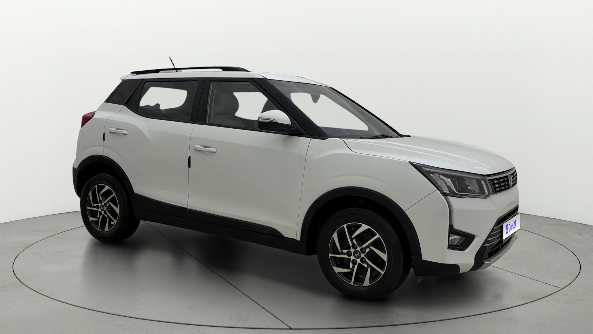 Used 2025 Mahindra XUV300 Used 2025 Mahindra XUV300
