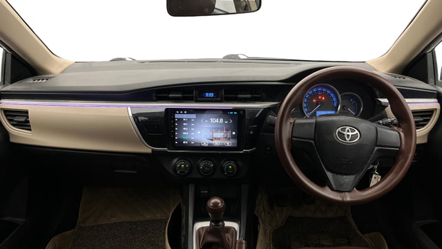 View Toyota Corolla Altis Image 15 Used Toyota Corolla Altis Image 15