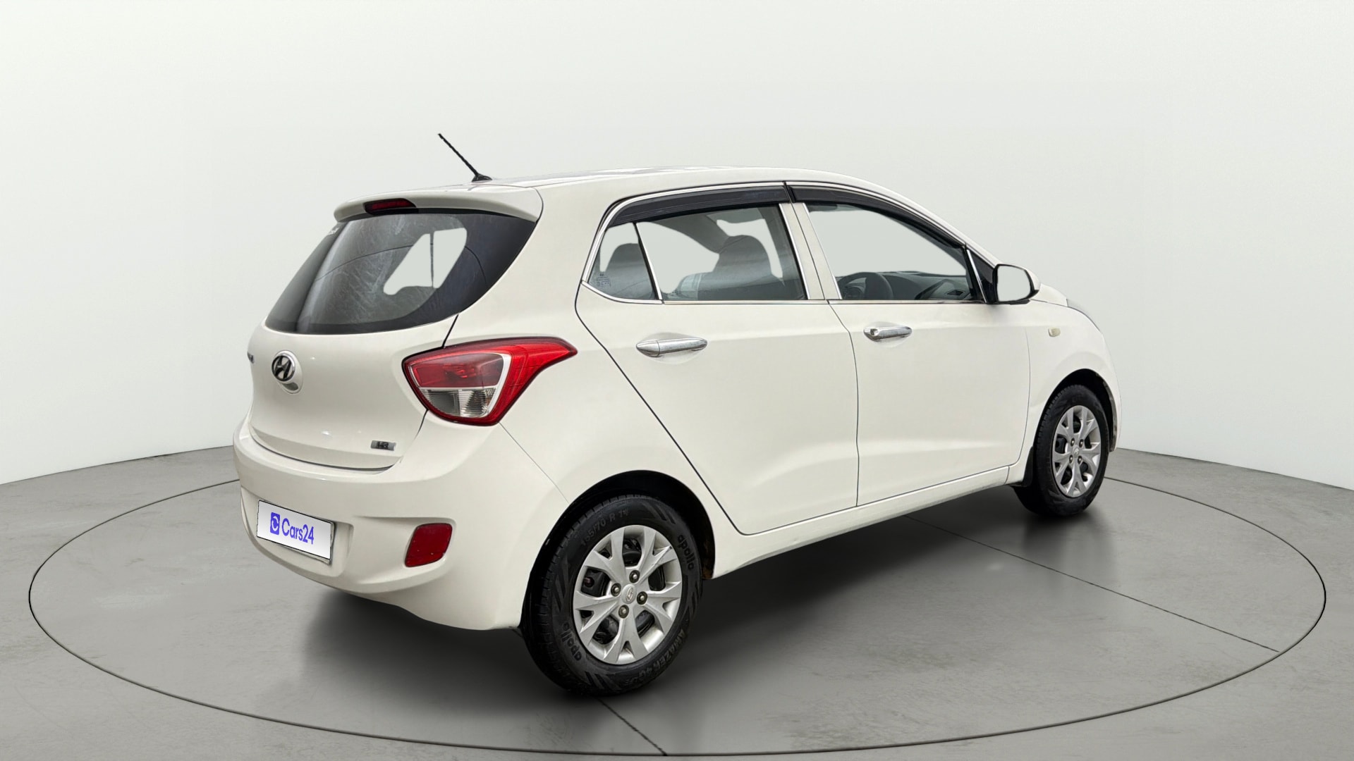 View 2016 Hyundai Grand i10 Magna 1.2 Kappa VTVT Image 41 Used 2016 Hyundai Grand i10 Magna 1.2 Kappa VTVT Image 41