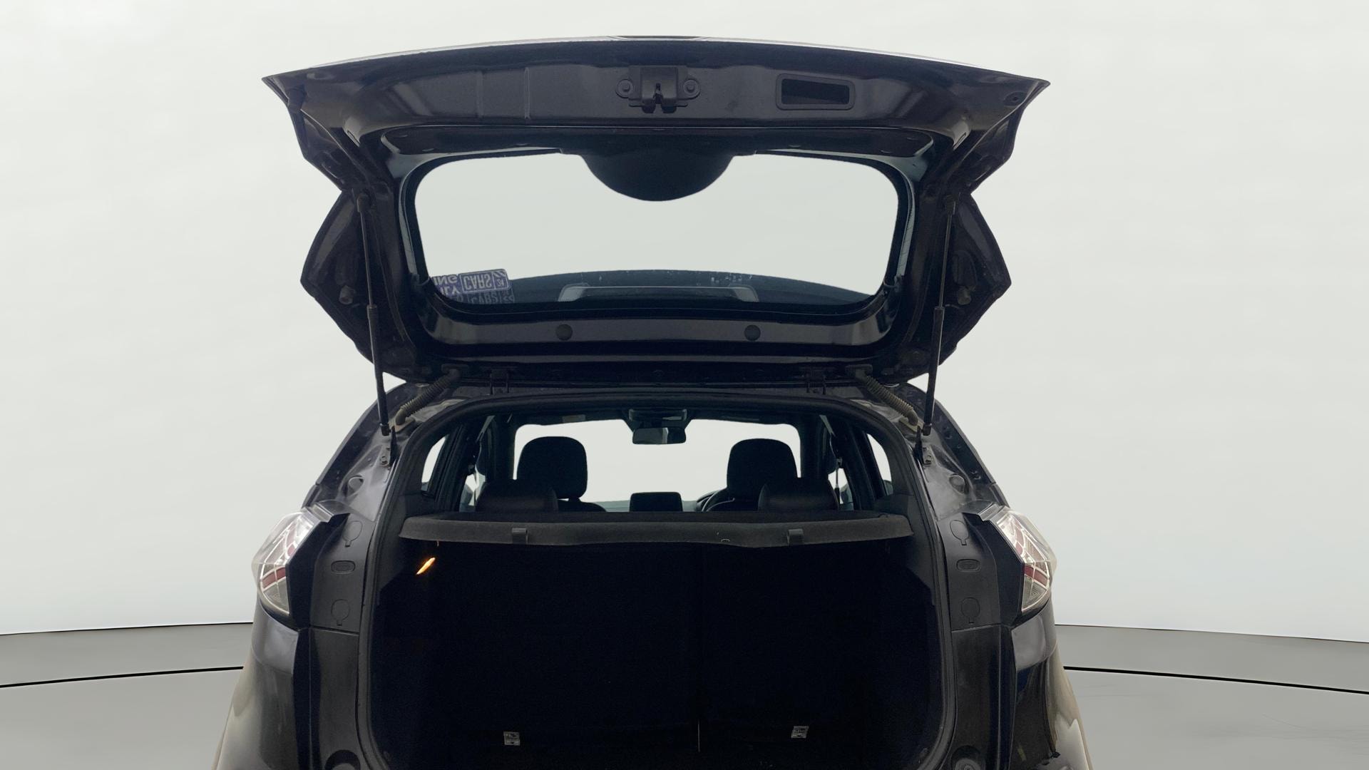 View 2023 Tata Nexon Revotorq XZA Plus (HS) Dark Image 16 Used 2023 Tata Nexon Revotorq XZA Plus (HS) Dark Image 16