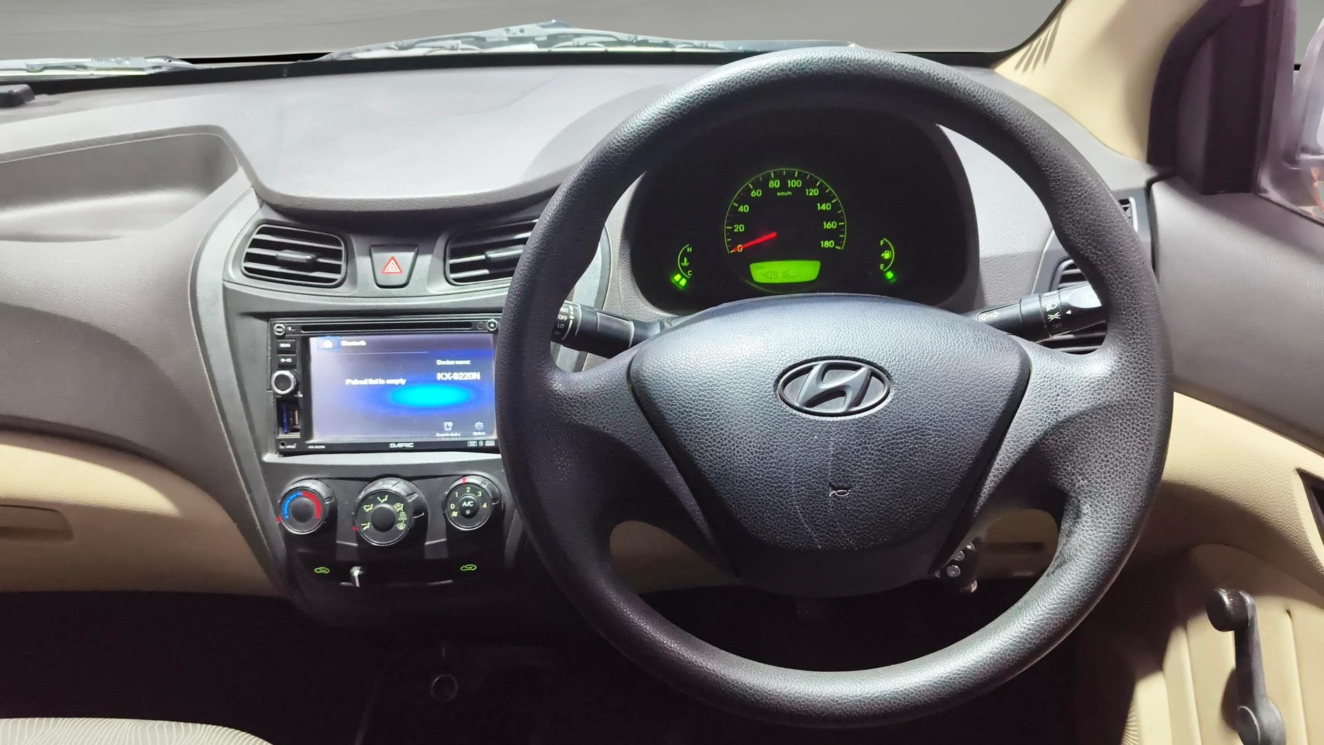 View 2013 Hyundai EON D-Lite Plus Image 20 Used 2013 Hyundai EON D-Lite Plus Image 20