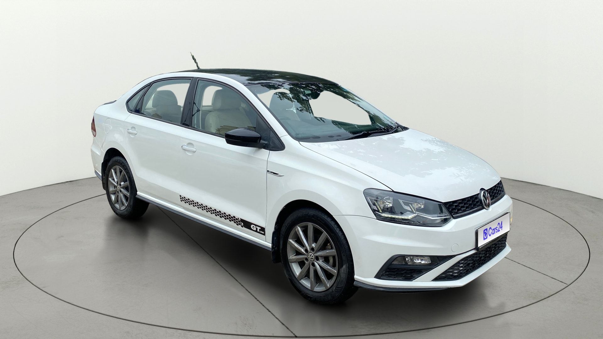 View 2019 Volkswagen Vento 1.2 L TSI Comfortline Petrol AT Image 15 Used 2019 Volkswagen Vento 1.2 L TSI Comfortline Petrol AT Image 15