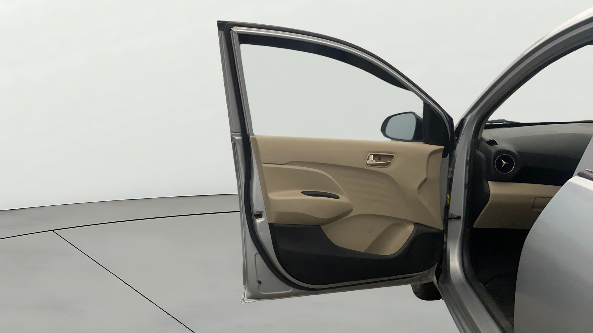 View 2019 Hyundai New Santro D-Lite Petrol Image 40 Used 2019 Hyundai New Santro D-Lite Petrol Image 40