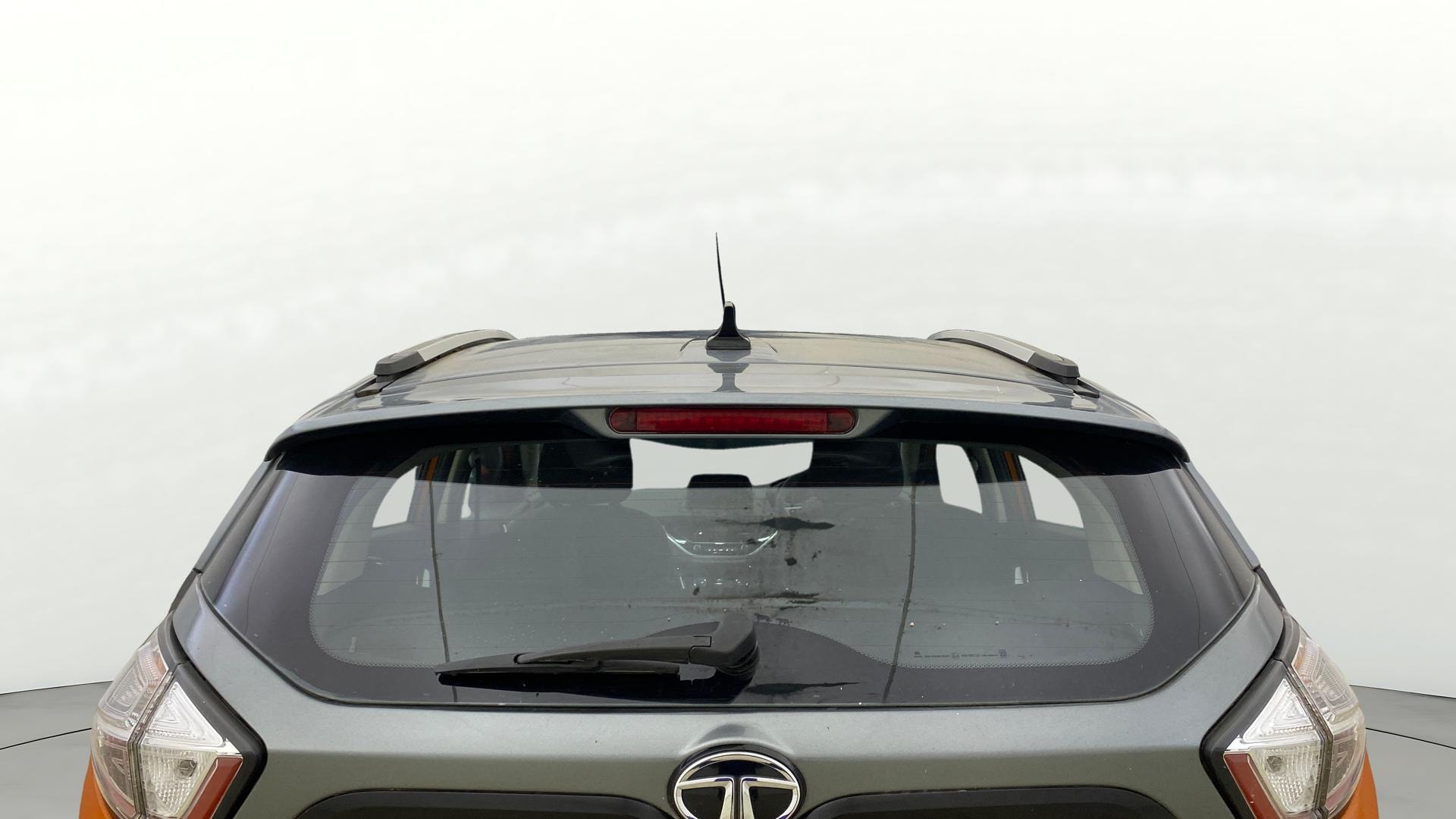 Used 2018 Tata Nexon Used 2018 Tata Nexon
