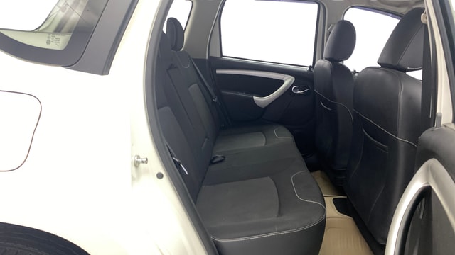 View Nissan Terrano Image 29 Used Nissan Terrano Image 29