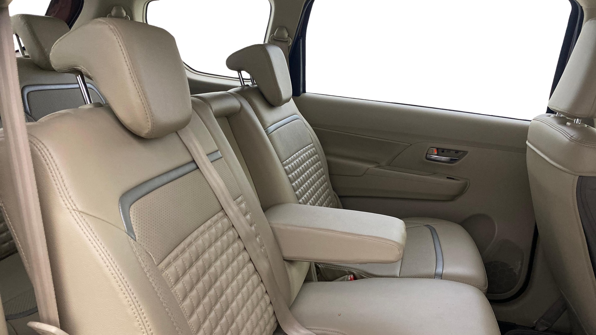 View 2022 Maruti Suzuki 1000 Base Variant Image 30 Used 2022 Maruti Suzuki 1000 Base Variant Image 30