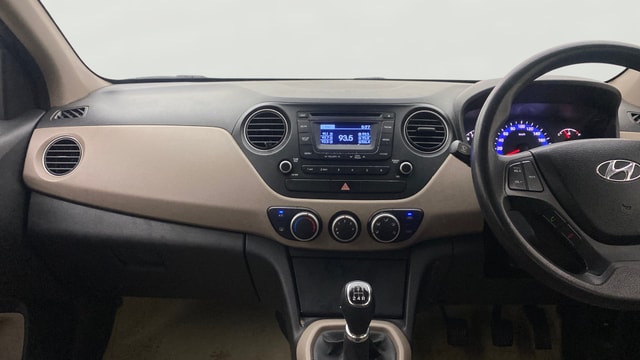 View Hyundai Xcent Image 17 Used Hyundai Xcent Image 17