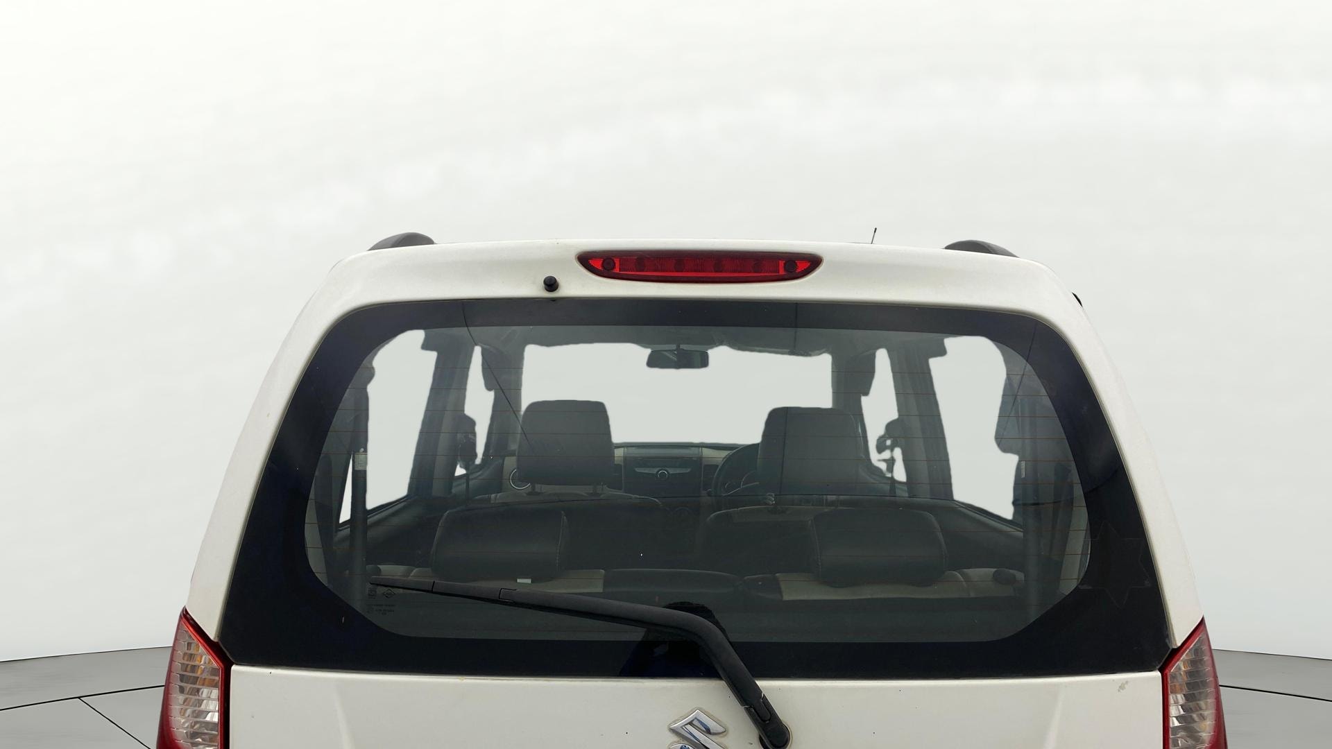 View 2017 Maruti Suzuki 1000 Base Variant Image 4 Used 2017 Maruti Suzuki 1000 Base Variant Image 4