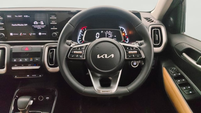 View Kia Sonet Image 21 Used Kia Sonet Image 21