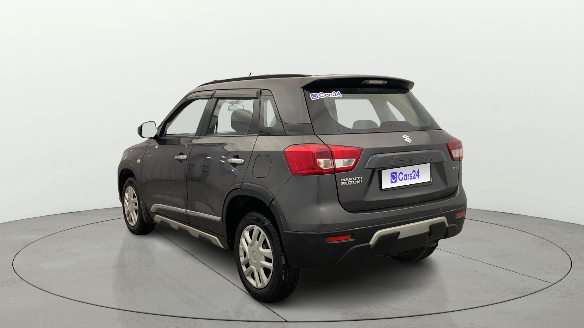View 2017 Maruti Suzuki 1000 Base Variant Image 2 Used 2017 Maruti Suzuki 1000 Base Variant Image 2