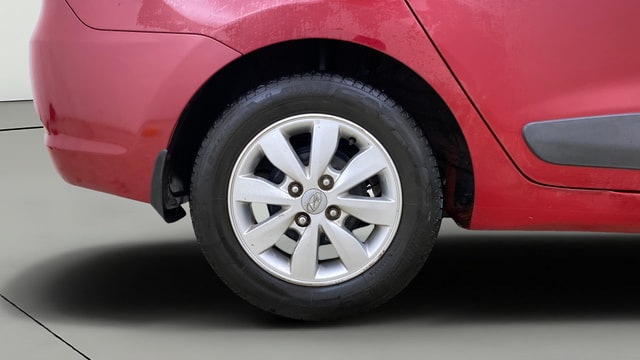 View Hyundai Xcent Image 32 Used Hyundai Xcent Image 32