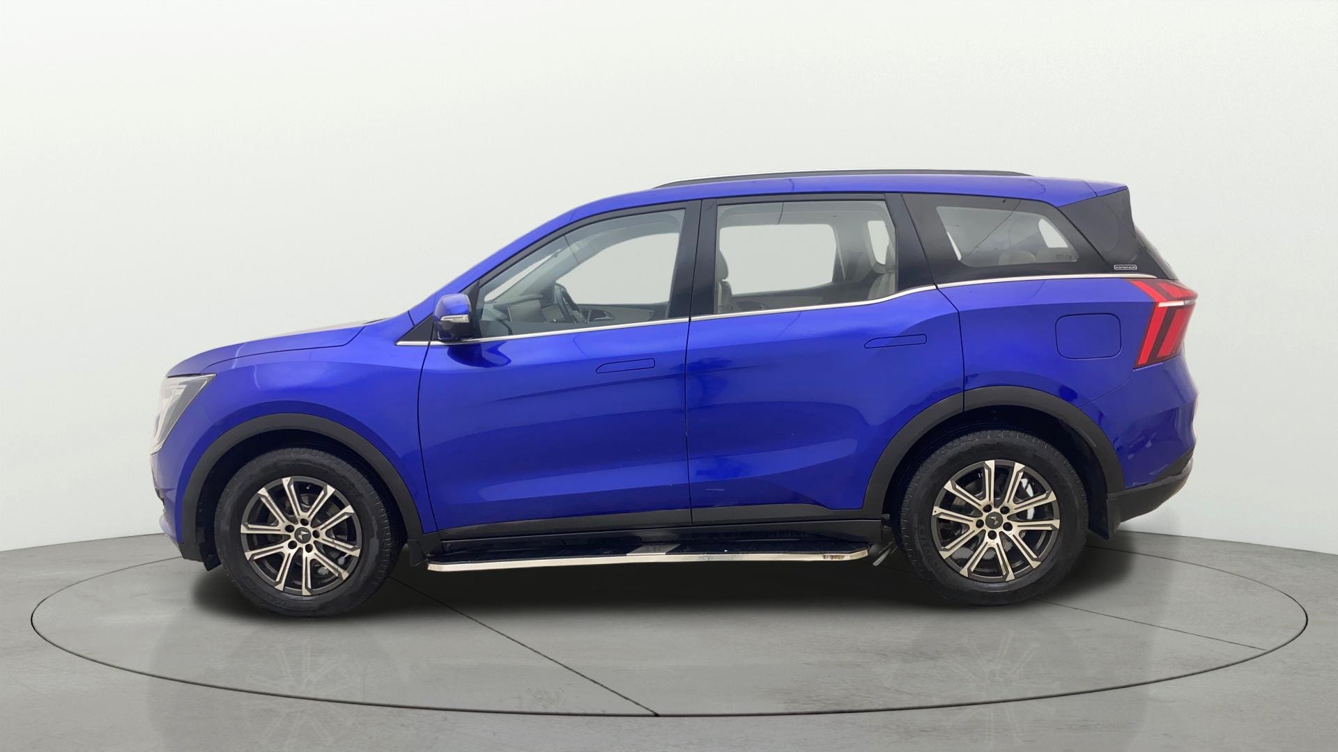 Used 2022 Mahindra XUV700 Used 2022 Mahindra XUV700