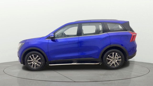 View Mahindra XUV700 Image 28 Used Mahindra XUV700 Image 28