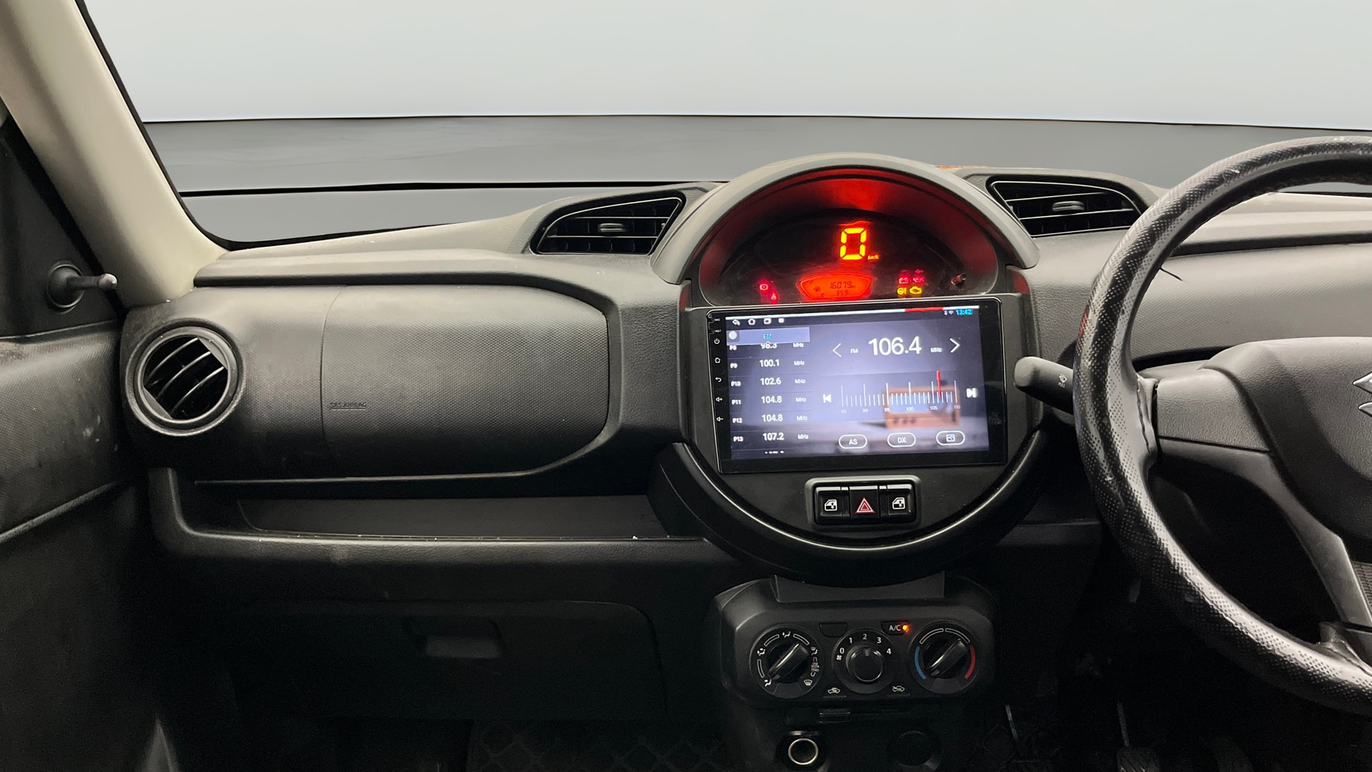 View 2023 Maruti Suzuki 1000 Base Variant Image 17 Used 2023 Maruti Suzuki 1000 Base Variant Image 17