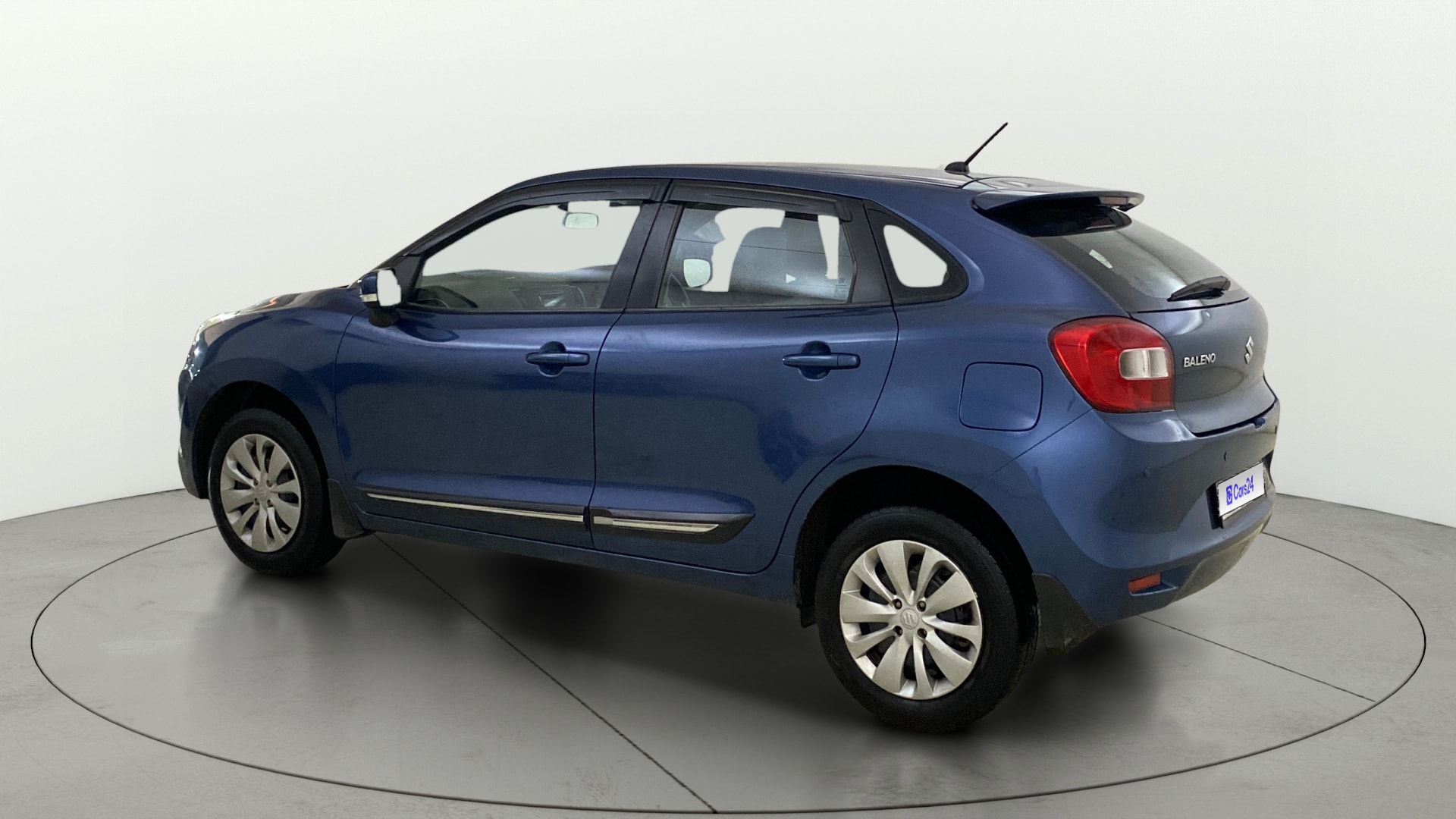 View 2017 Maruti Suzuki 1000 Base Variant Image 2 Used 2017 Maruti Suzuki 1000 Base Variant Image 2