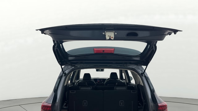 View Kia Carens Image 32 Used Kia Carens Image 32