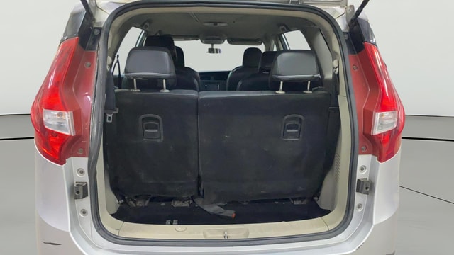 View Mahindra Marazzo Image 39 Used Mahindra Marazzo Image 39