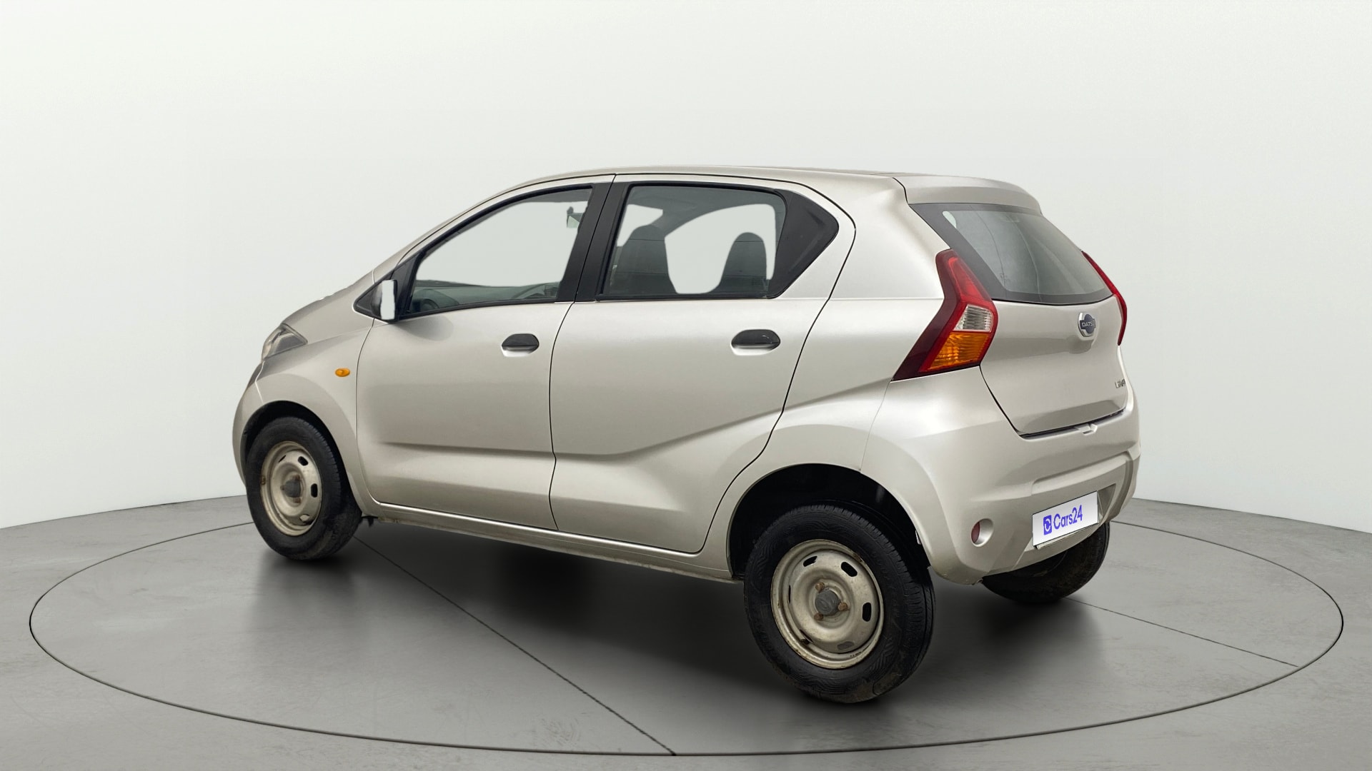 View 2019 Datsun Redi GO A Image 2 Used 2019 Datsun Redi GO A Image 2