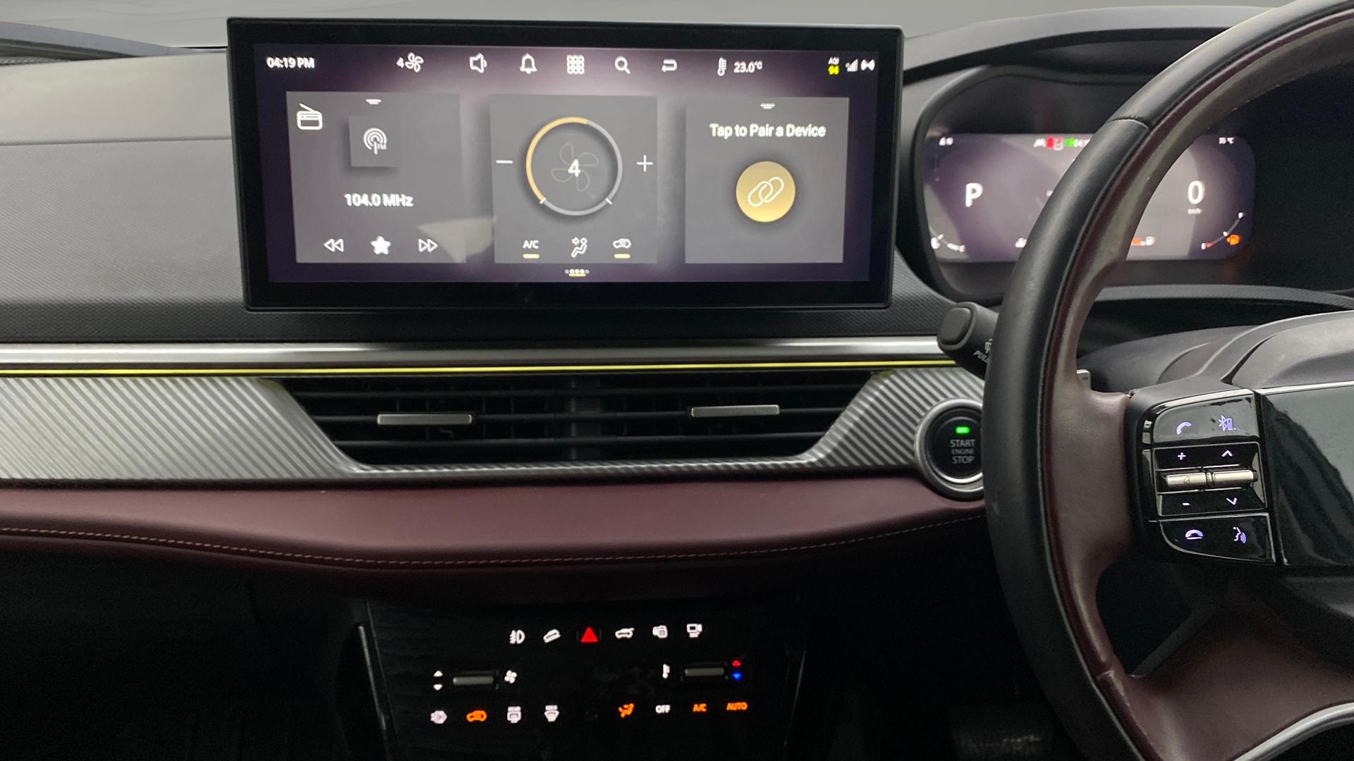View 2025 Tata Curvv Smart 1.2 Revotron Petrol 6MT Image 32 Used 2025 Tata Curvv Smart 1.2 Revotron Petrol 6MT Image 32