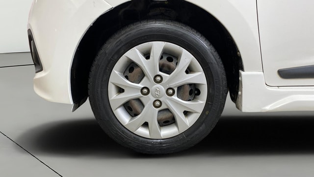 View Hyundai Grand i10 Image 27 Used Hyundai Grand i10 Image 27
