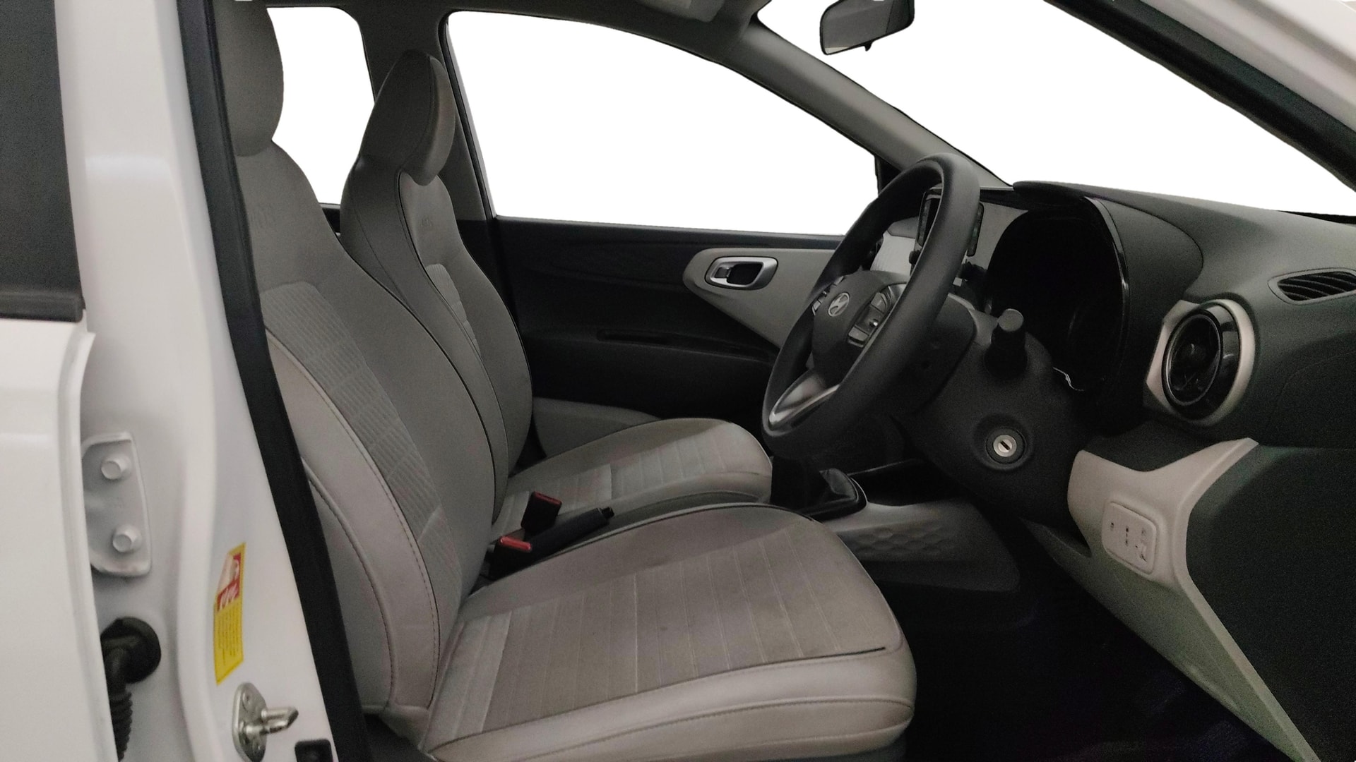 View 2024 Hyundai Grand i10 Nios Era Petrol BS IV Image 25 Used 2024 Hyundai Grand i10 Nios Era Petrol BS IV Image 25