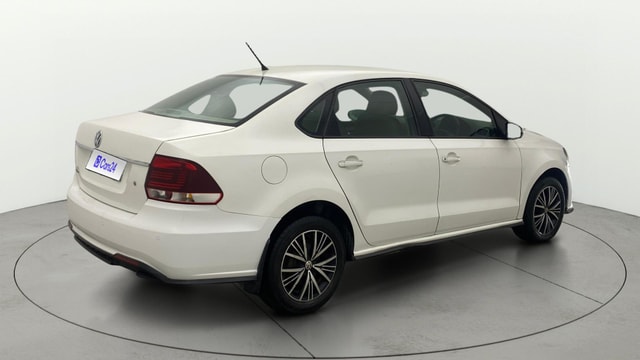 View Volkswagen Vento Image 41 Used Volkswagen Vento Image 41