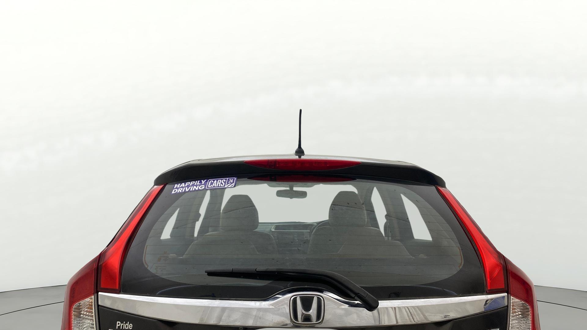 View 2016 Honda Jazz E MT Diesel Image 4 Used 2016 Honda Jazz E MT Diesel Image 4