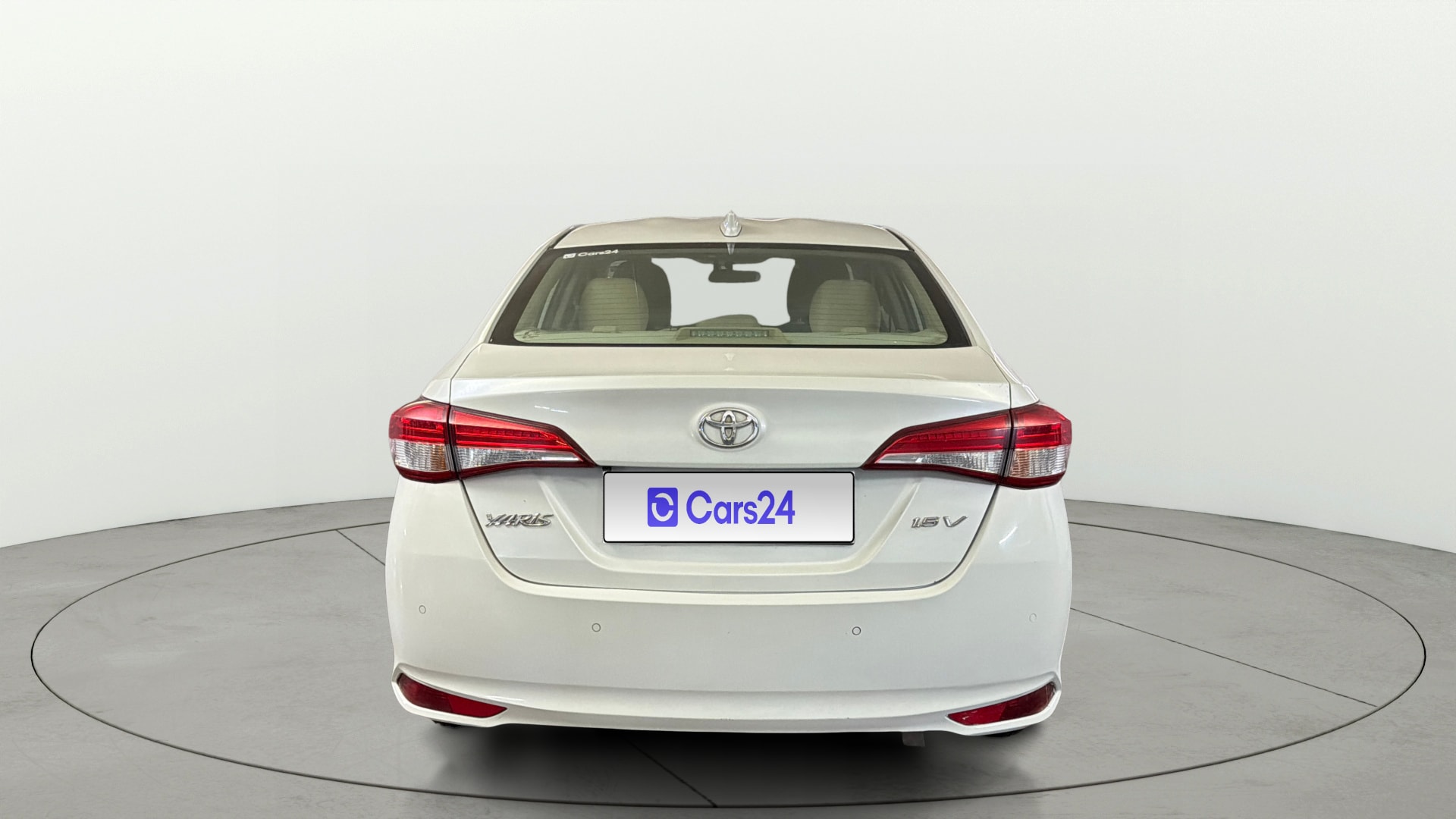 View 2018 Toyota Yaris V CVT Image 41 Used 2018 Toyota Yaris V CVT Image 41