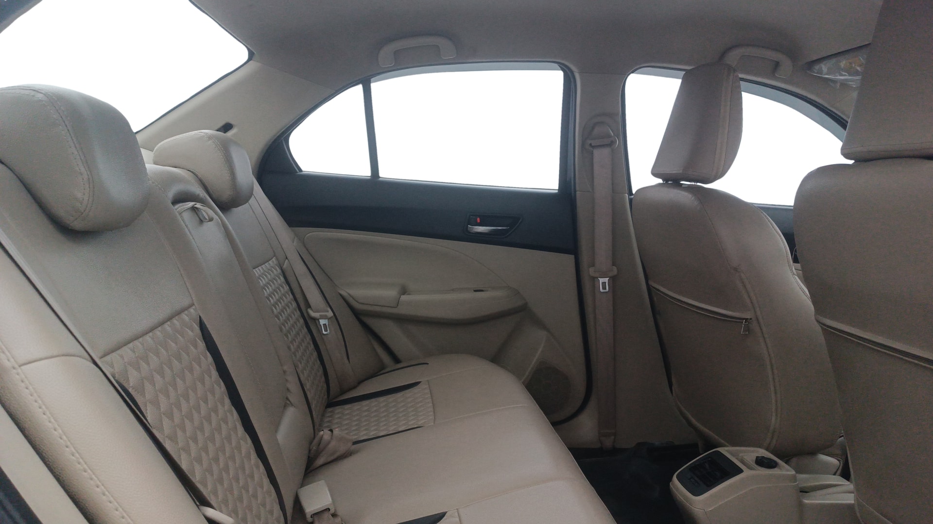 View 2018 Maruti Suzuki 1000 Base Variant Image 29 Used 2018 Maruti Suzuki 1000 Base Variant Image 29